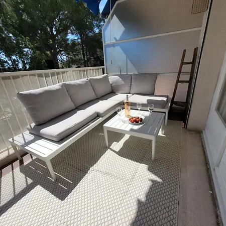 Apartman Getaway - Sunset & Pool