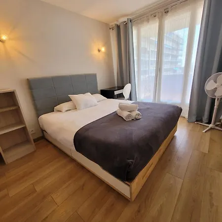 Getaway - Sunset & Pool Apartman Antibes